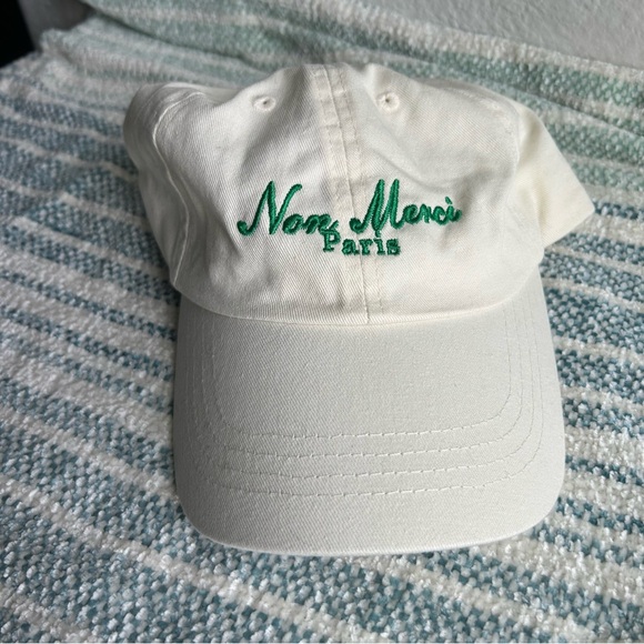 Non Merci Paris White Cap - Picture 1 of 6